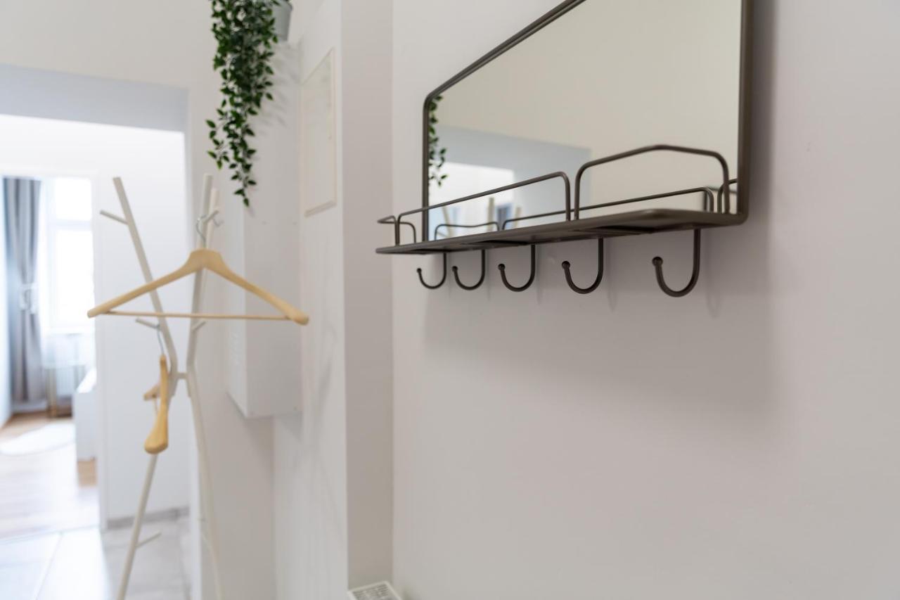 Cozy, Generous City Apartment - 10 Min To City-Centre - Contactless 24H Check-In Vienne Extérieur photo
